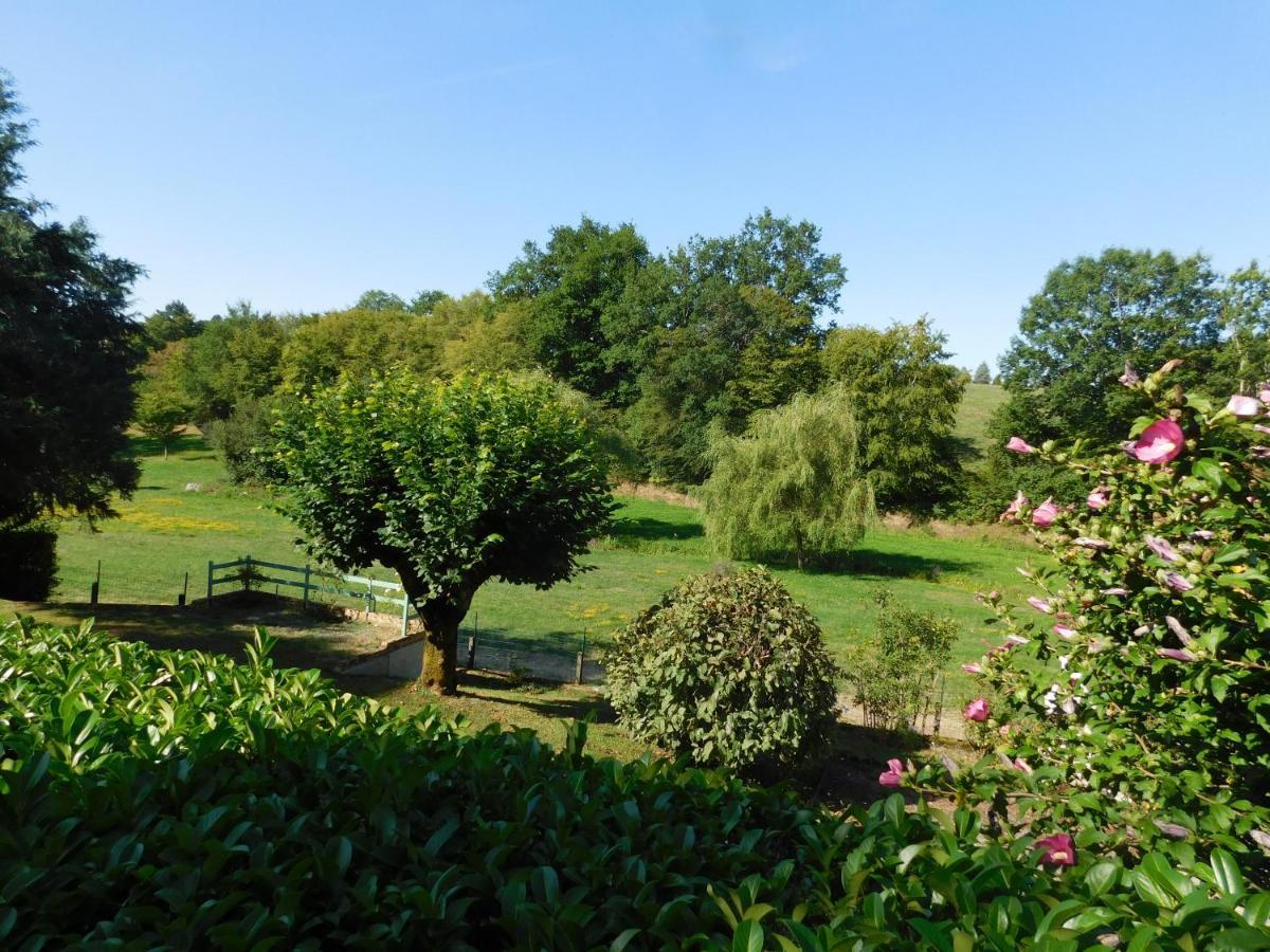 Du Coq A L'Ame Bed & Breakfast Naves  Dış mekan fotoğraf