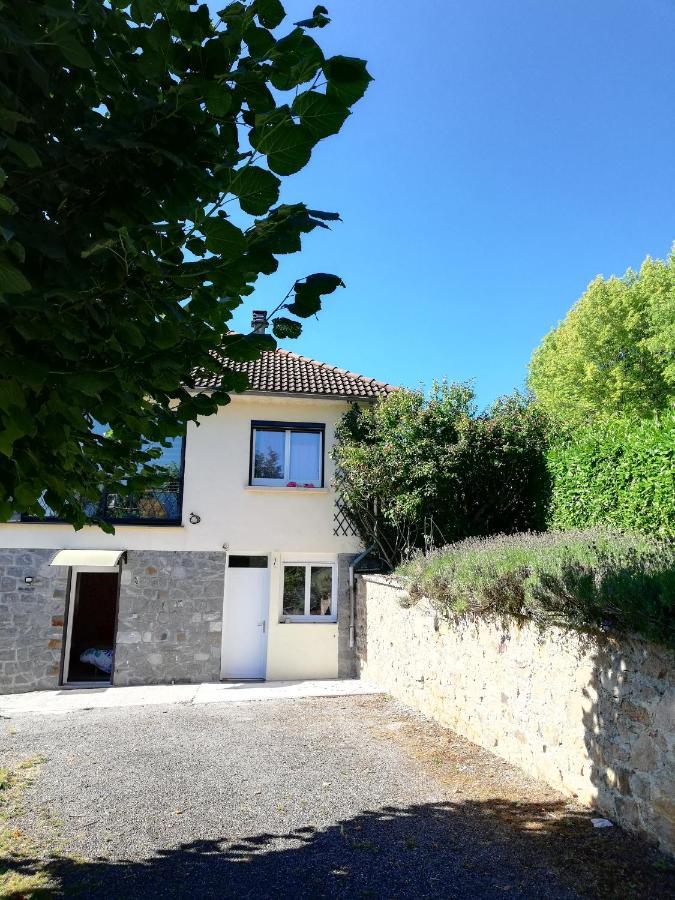 Du Coq A L'Ame Bed & Breakfast Naves  Dış mekan fotoğraf