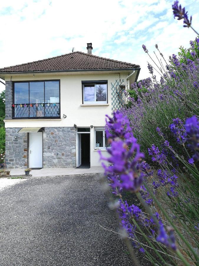 Du Coq A L'Ame Bed & Breakfast Naves  Dış mekan fotoğraf