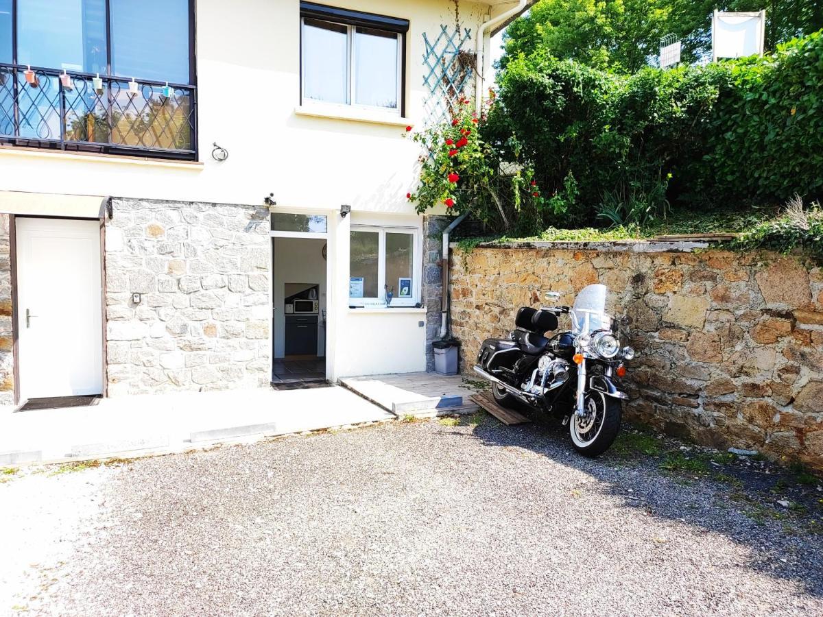 Du Coq A L'Ame Bed & Breakfast Naves  Dış mekan fotoğraf